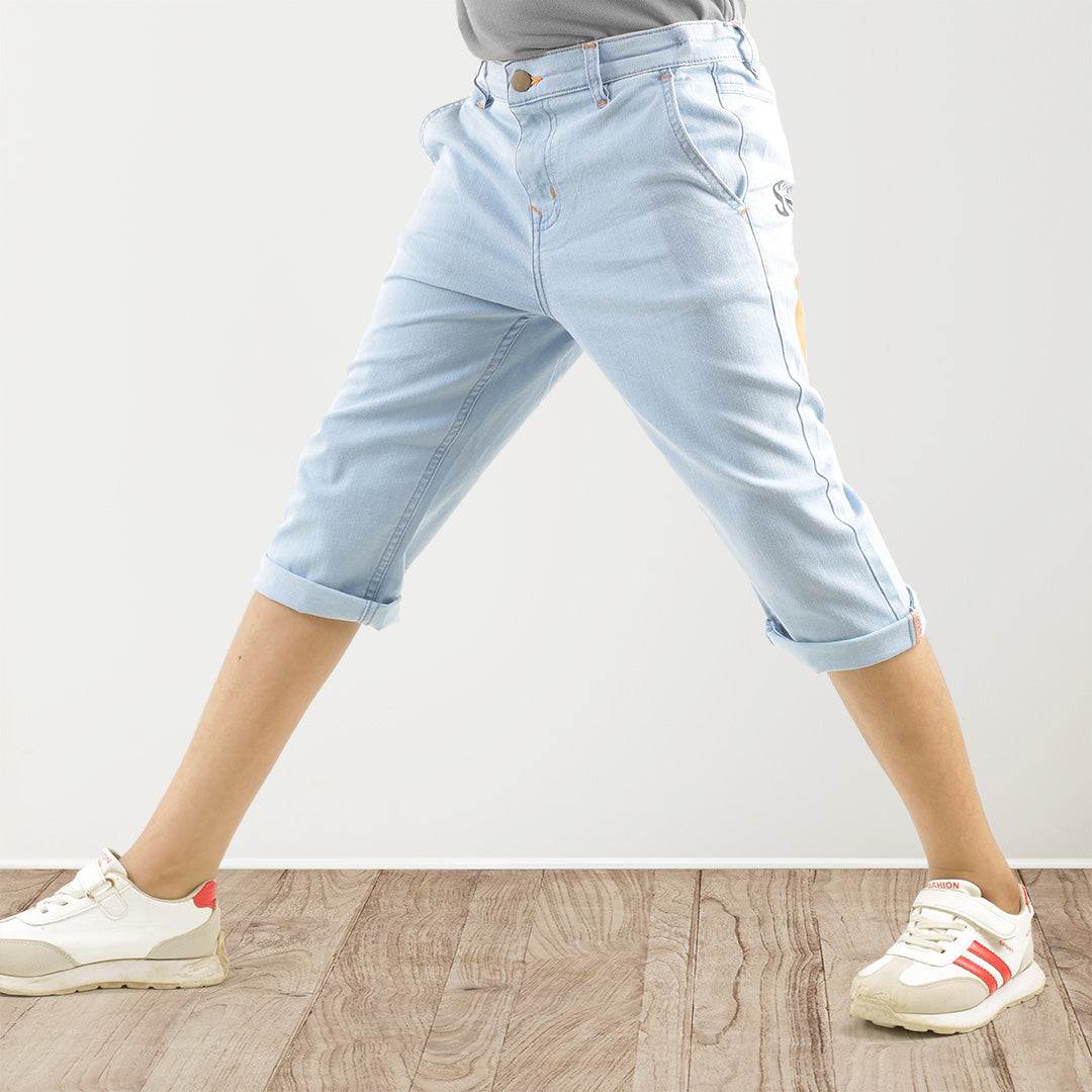 KID BOYS' SKY BLUE DENIM SHORTS - ORANGE BACK PRINT