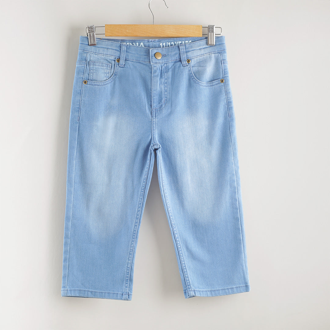 KID BOYS' LIGHT BLUE DENIM SHORTS - WHITE PRINT