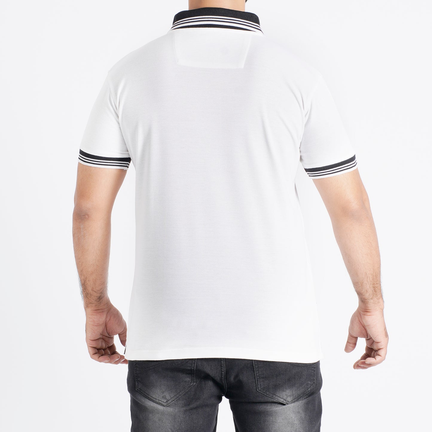 Men Polo T-Shirt Regular Fit White - Classic and versatile for a clean and sophisticated style.